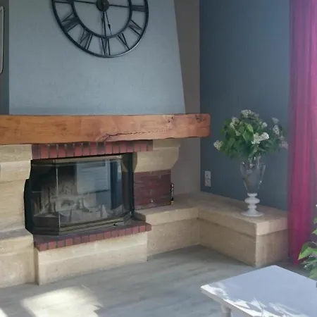 Spacieux Avec Salle De Jeux, Tennis Et Cheminee, Ideal Pour Familles Et Amis Jusqu'a 15 Pers. - Fr-1-410-223 Дом отдыха