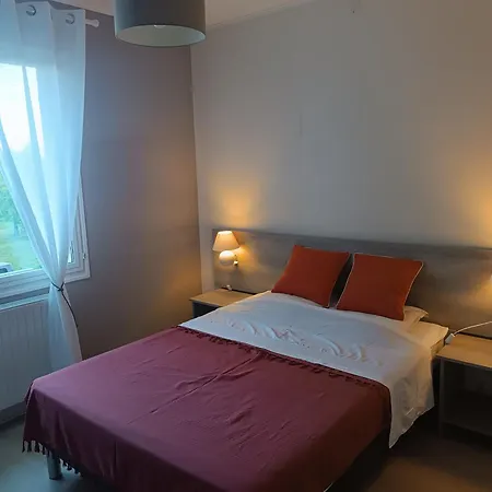 Spacieux Avec Salle De Jeux, Tennis Et Cheminee, Ideal Pour Familles Et Amis Jusqu'a 15 Pers. - Fr-1-410-223 Дом отдыха