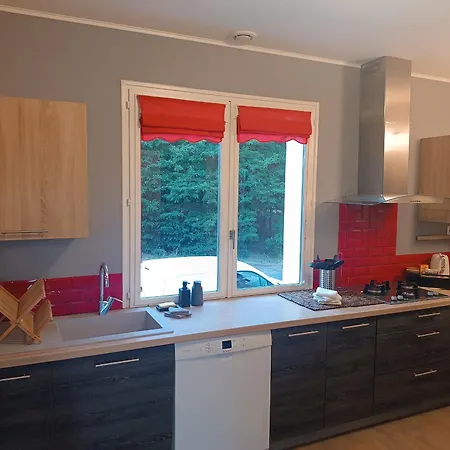 Дом отдыха Spacieux Avec Salle De Jeux, Tennis Et Cheminee, Ideal Pour Familles Et Amis Jusqu'a 15 Pers. - Fr-1-410-223 Saint-Jean-de-la-Motte